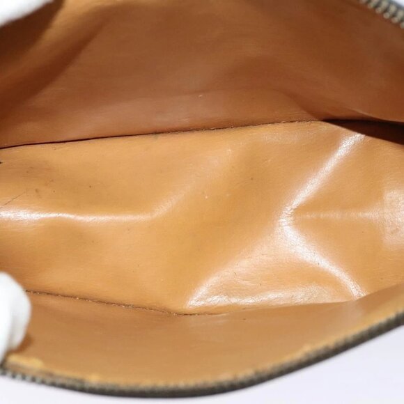 GUCCI GG Canvas Clutch Bag Black Gold Auth 119645 - Picture 12 of 15